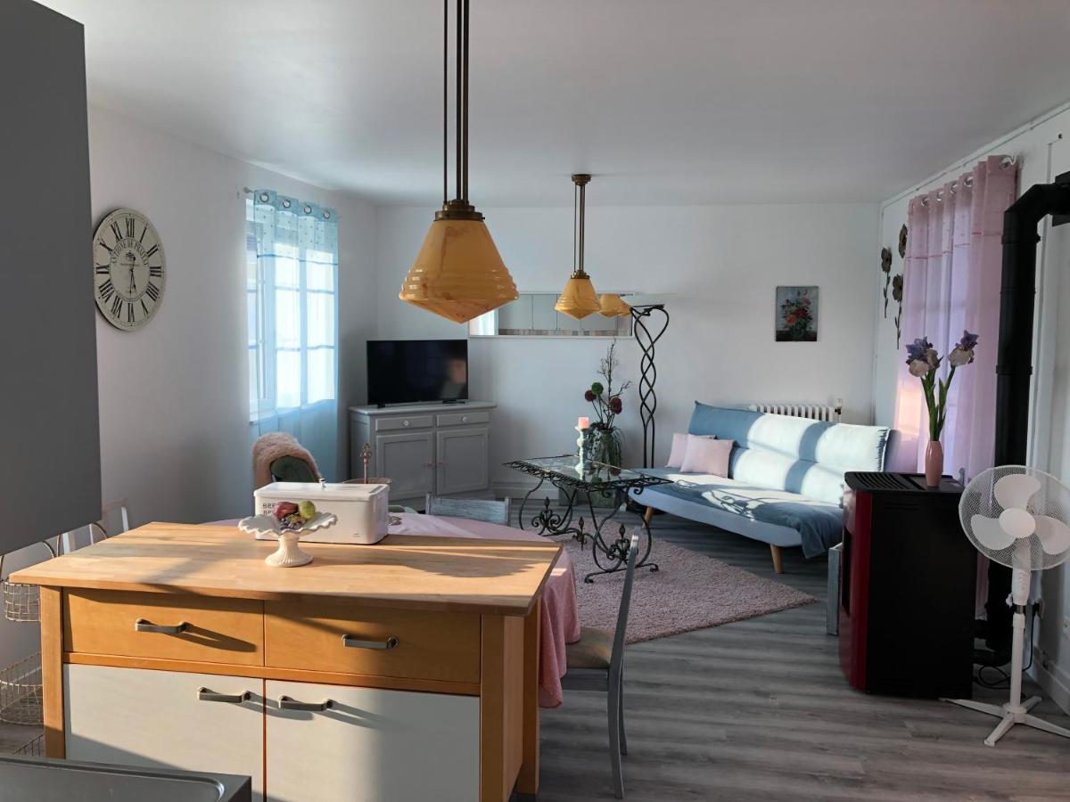 Appartement In Chateau Saint Claude An Der Saone Mantoche Exterior photo